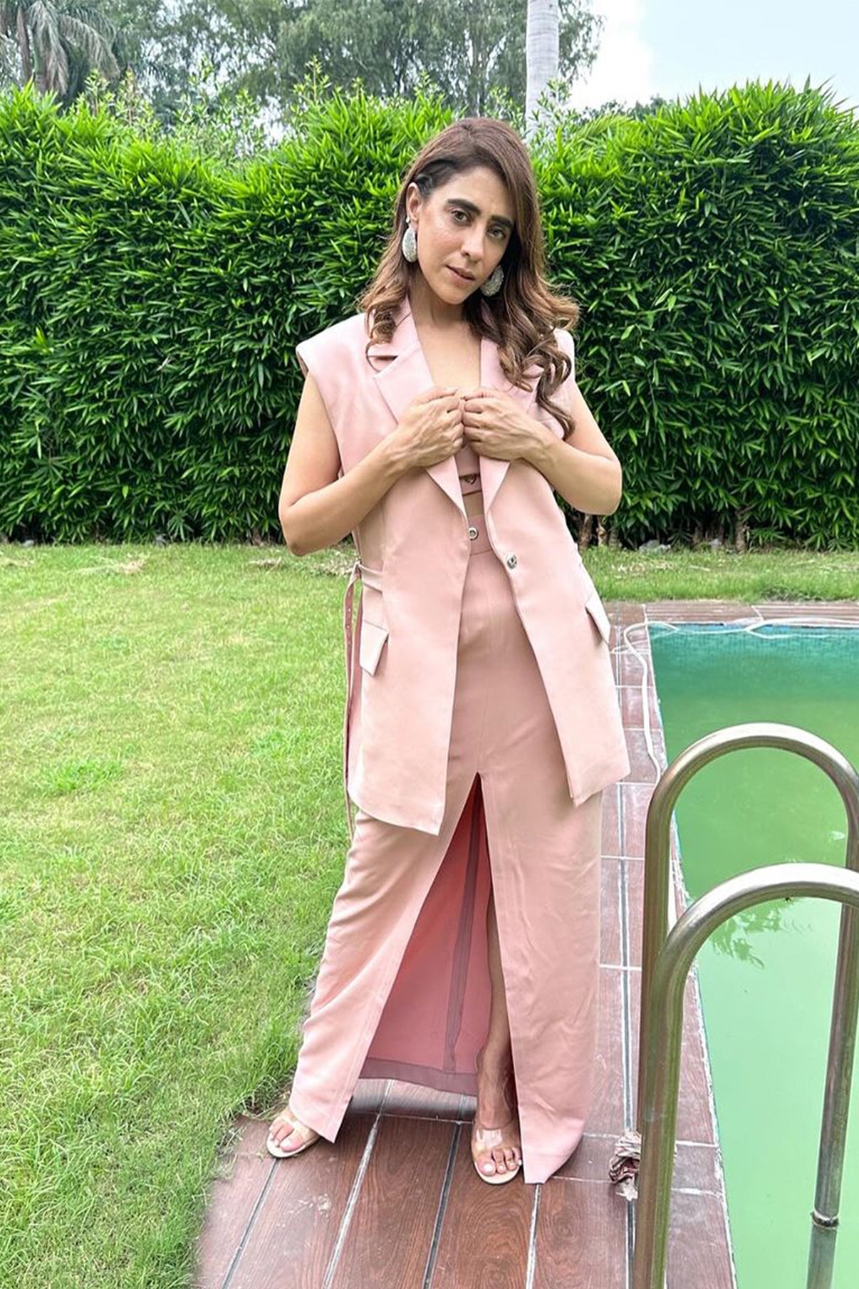 Samridhi Kohli in Peaches Set