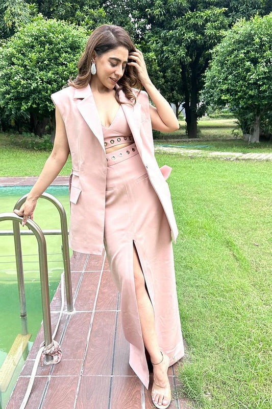 Samridhi Kohli in Peaches Set