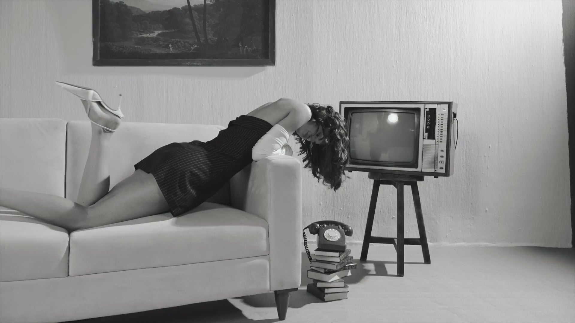 Load video: 